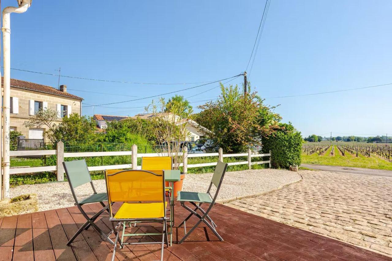 Guesthouse Les Maurins Saint-Sulpice-de-Faleyrens Eksteriør bilde