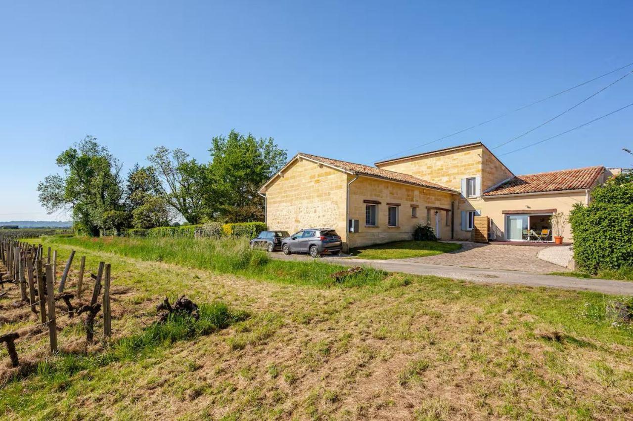 Guesthouse Les Maurins Saint-Sulpice-de-Faleyrens Eksteriør bilde